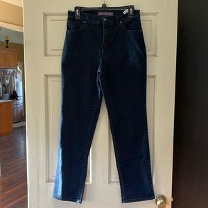 Gloria Vanderbilt (5 pair)